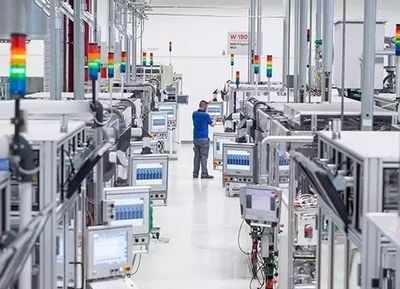 邁向億級(jí)市場(chǎng) 物聯(lián)網(wǎng)企業(yè)突圍的兩大商業(yè)模式